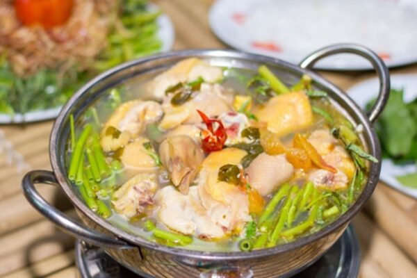 Lẩu Gà Mạnh Hoạch