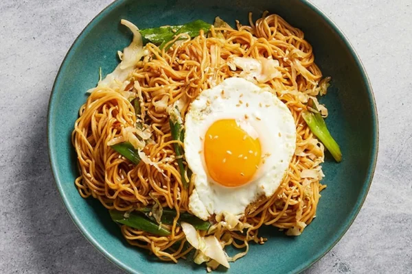 Mì Xào Trứng