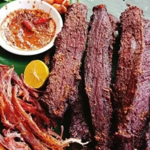 Thịt Lợn Gác Bếp