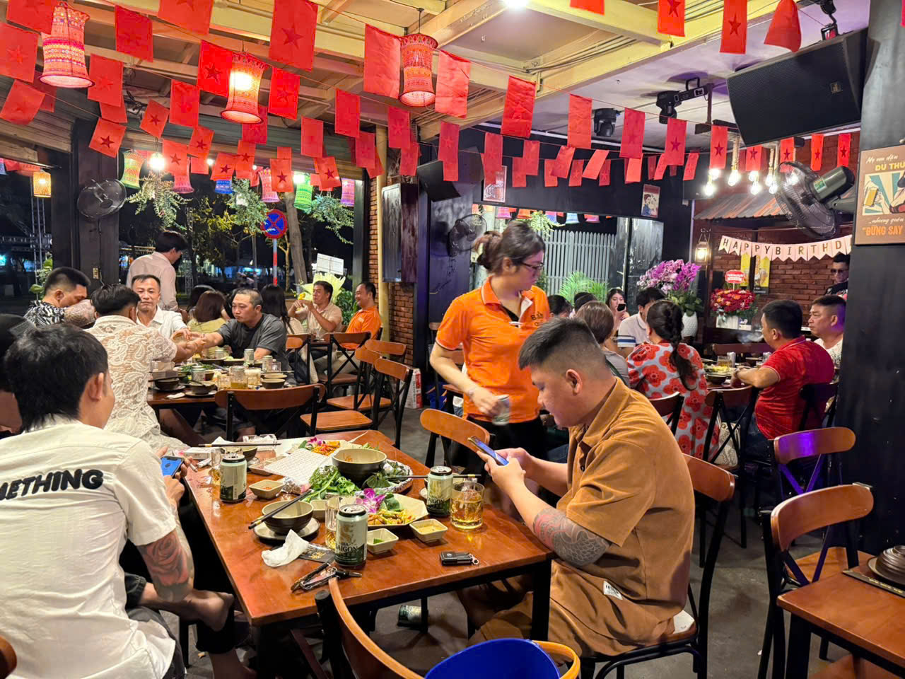 Bản Quán 816 Trường Sa Khai Trương (21)